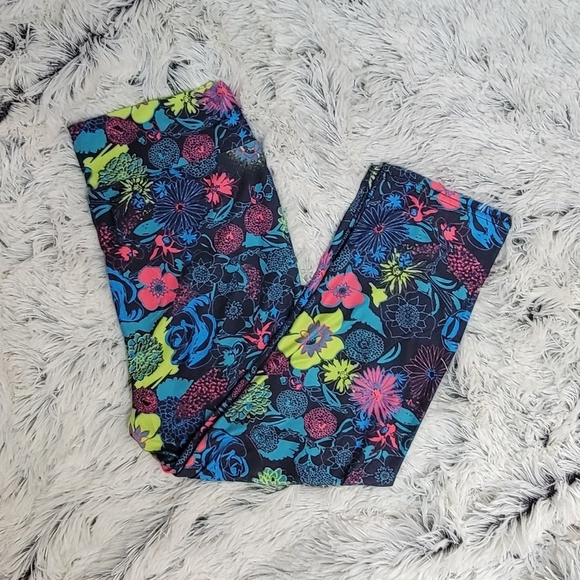 None Pants - Women's Cropped Leggings